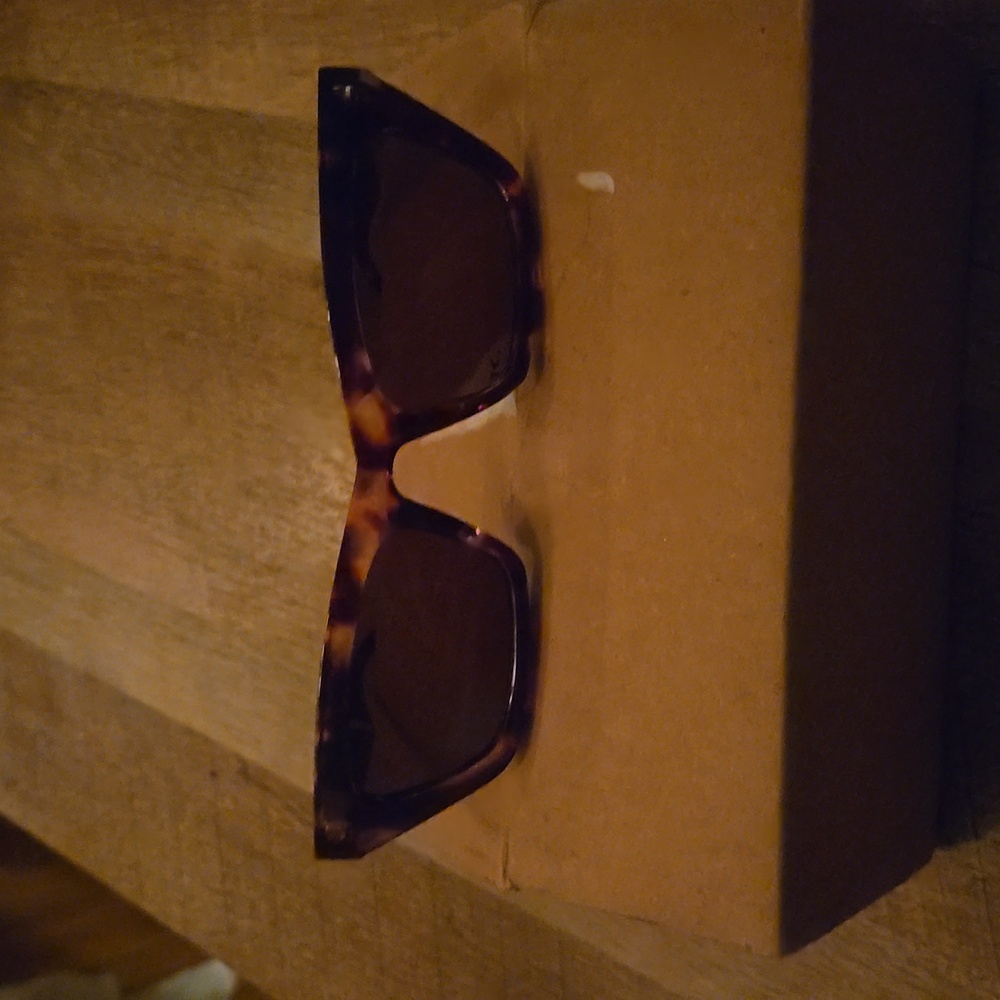 sunnies